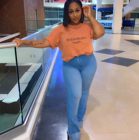 Meet your Posher, Chrystyne - Picture 1 of 1